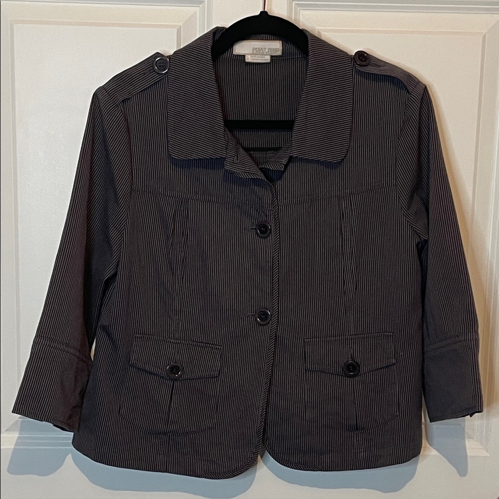 Point Zero Dark Gray Nd Black Striped Blazer Women’s size Large Vintage Fitted